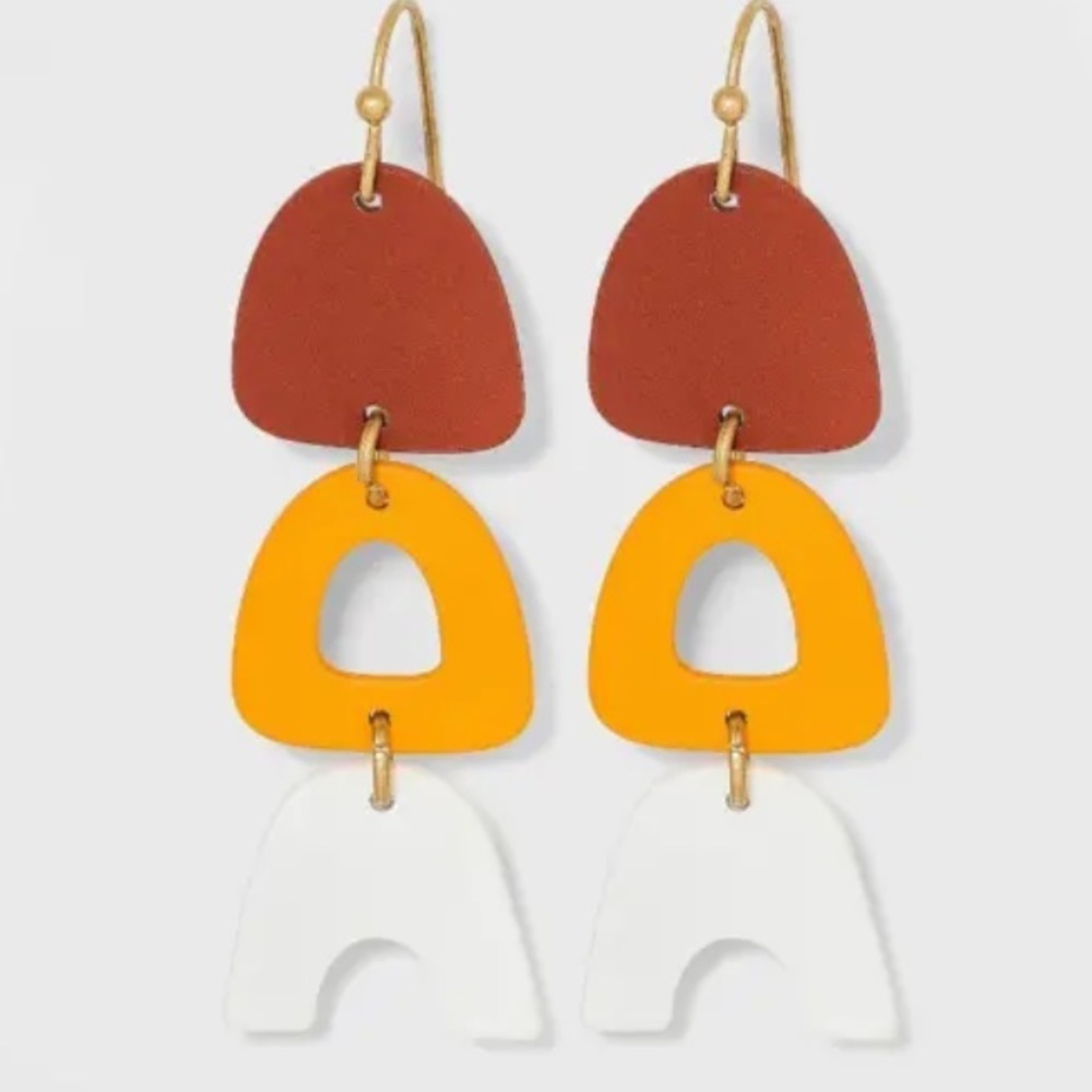 Universal Thread Drop Earrings. - Picture 2 of 6